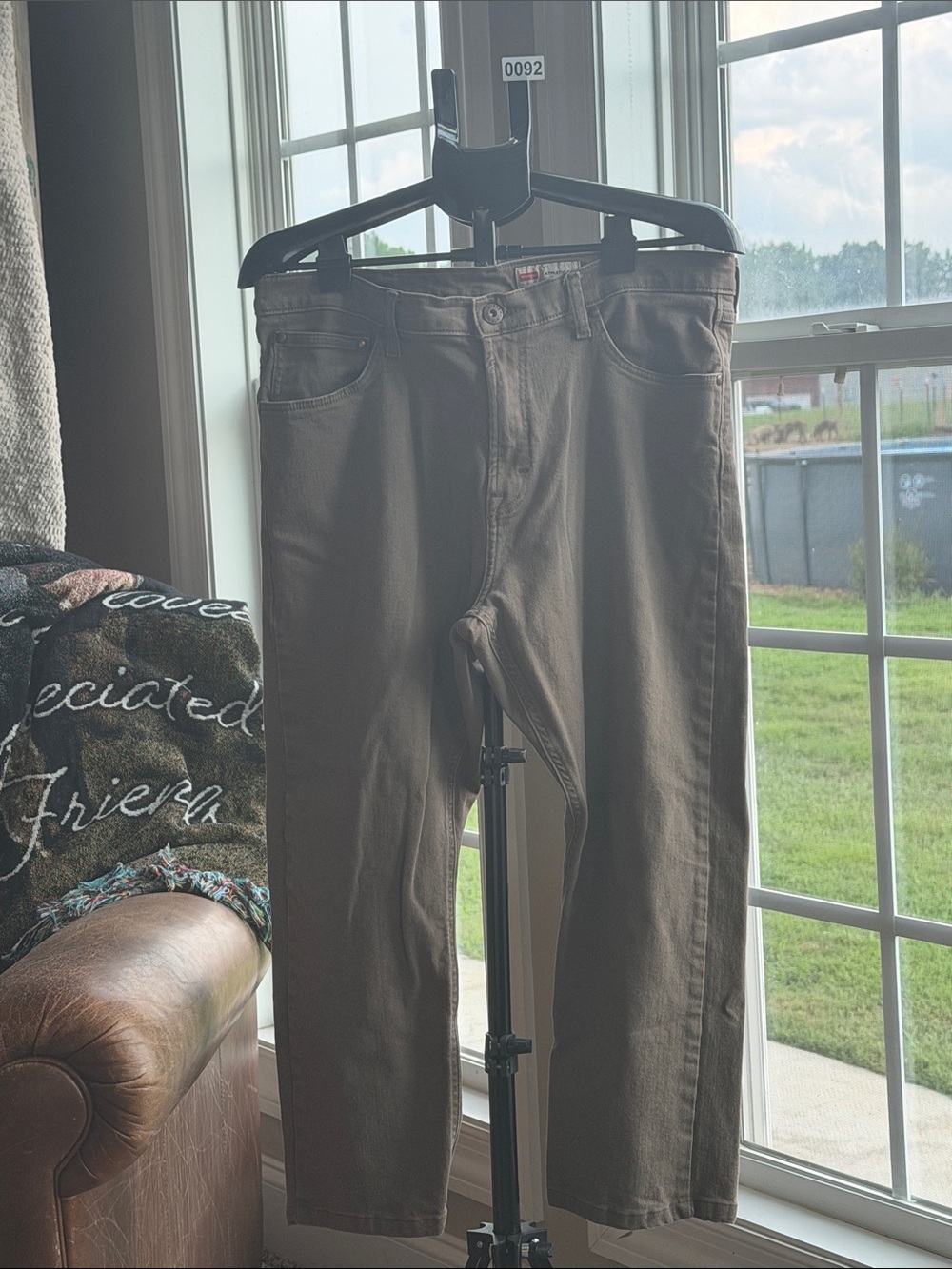 Wrangler Straight-Leg Jeans in Olive Brown